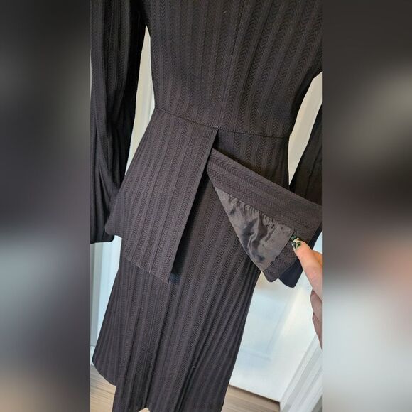 Max Studio Black Blazer - Size 4 - Picture 5 of 8